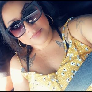 Meet your Posher, Lorena